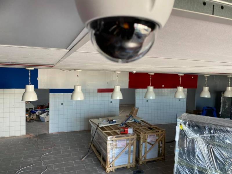 installateur local en alarme intrusion sans fil avec caméras connectées et enregistrements sur disque dur pour une boucherie à Arles Fourchon en PACA